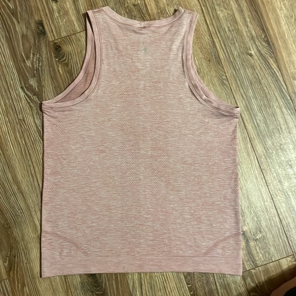 Lululemon Swiftly Relaxed Tank Top - Picture 2 of 4